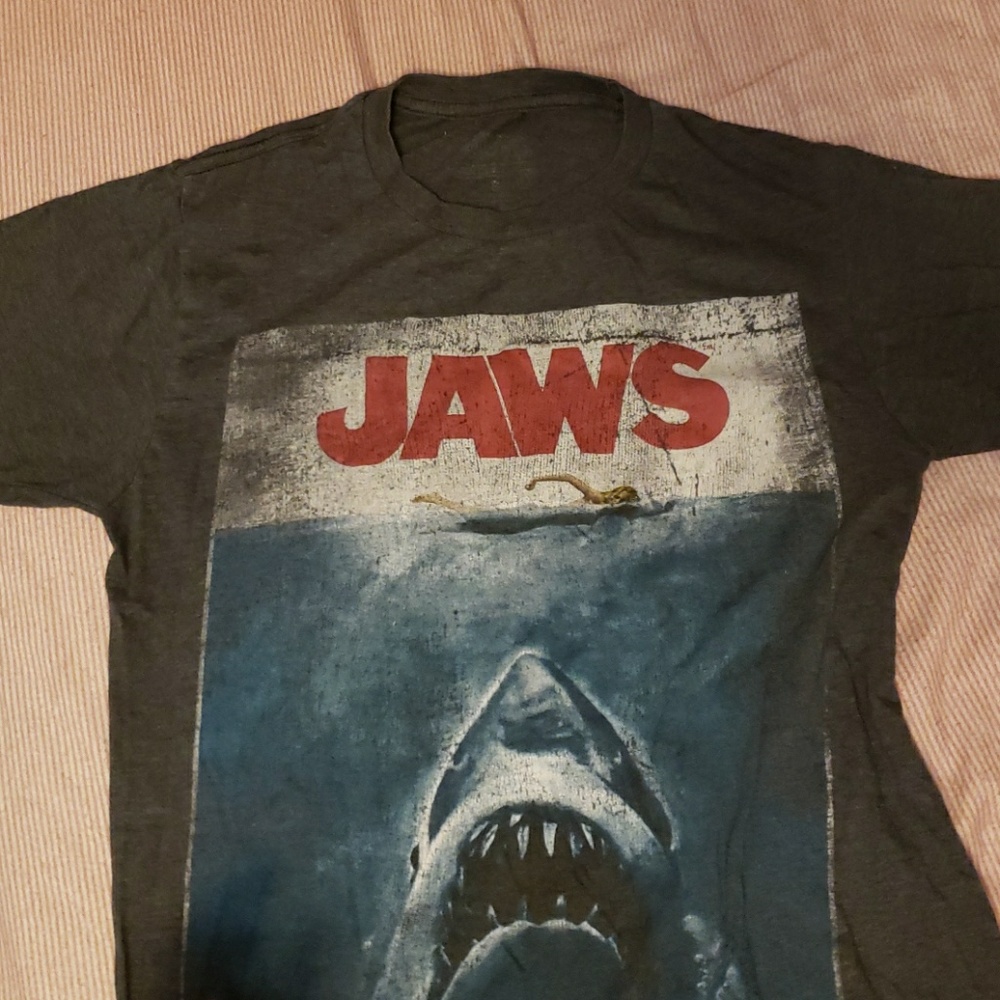 Jaws t-shirt